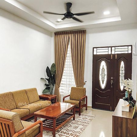De Jara Guesthouse Dungun For Malay Eksteriør bilde
