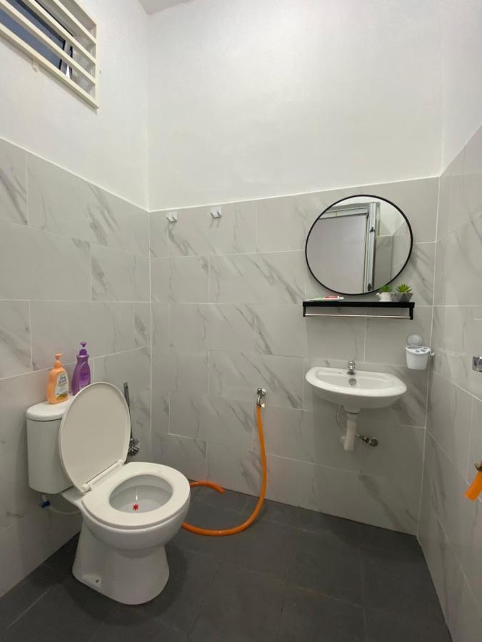 De Jara Guesthouse Dungun For Malay Eksteriør bilde